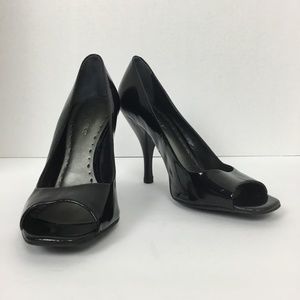BCBGIRLS BLACK HEELS OPEN TOE